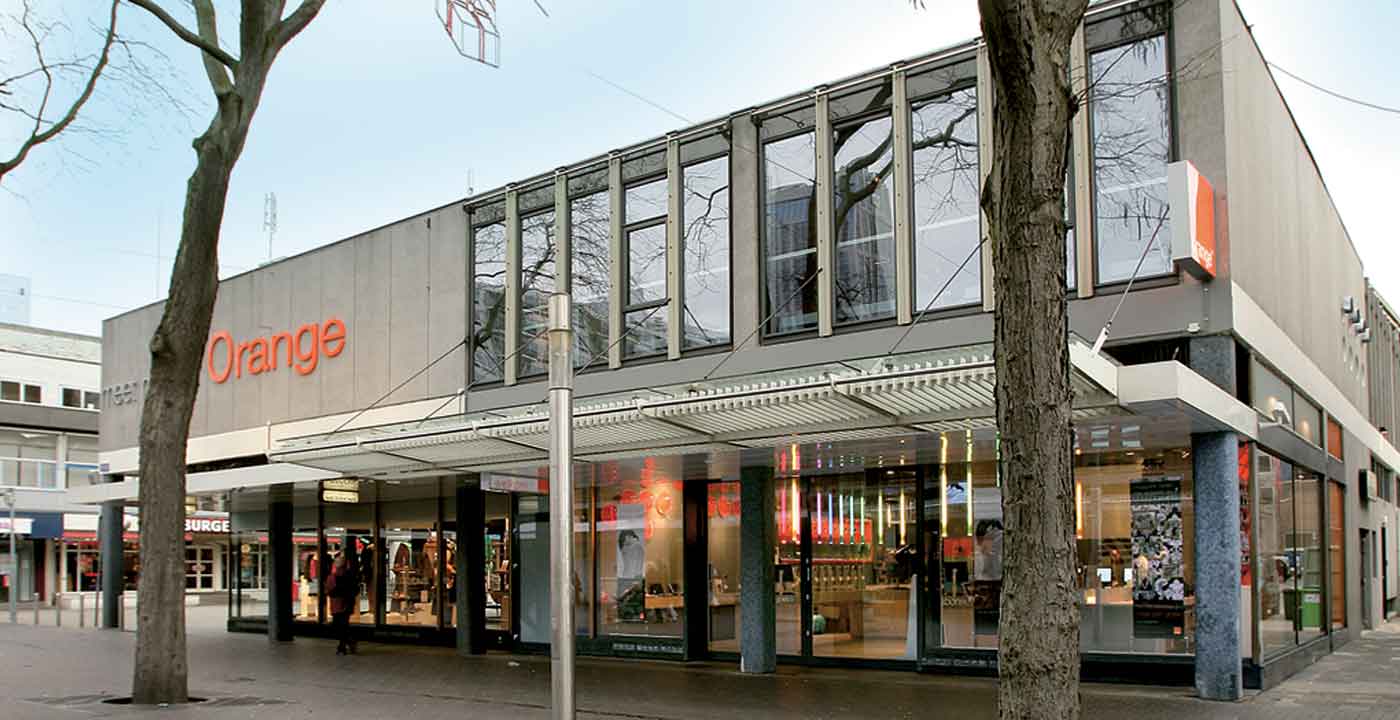 LARGE-EXTERIOR